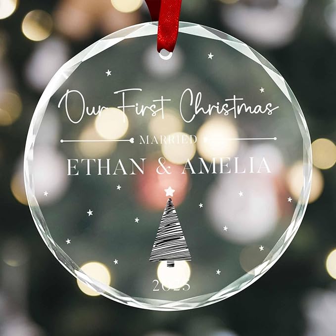 Personalized Round First Christmas Crystal Glass Ornaments Custom 2025 Name Ornament for Christmas Tree Decorations Customized Xmas Tree Hanging Gifts for Family Lover