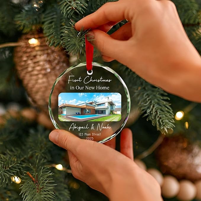 Personalized Round Christmas Crystal Glass Ornaments Custom 2025 Ornament with Name for Tree Hanging Gifts Customized First Christmas in New Home Hanging Decor
