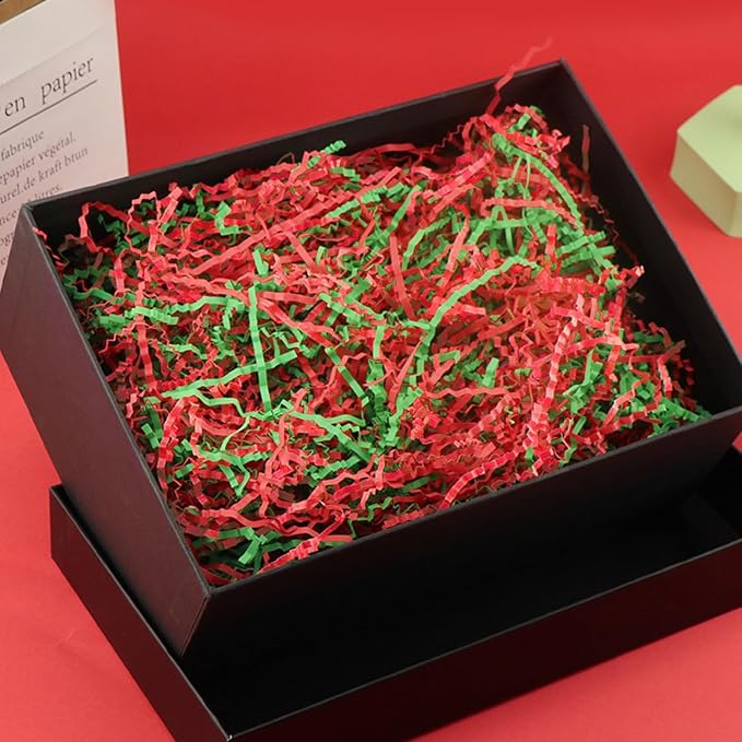 Uptotop 1/2LB Crinkle Cut Paper Shred Filler for Gift Wrapping Basket Filling, Birthday, Christmas, Thanksgiving, Wedding, Mother's Day, Red and Green (8 oz)