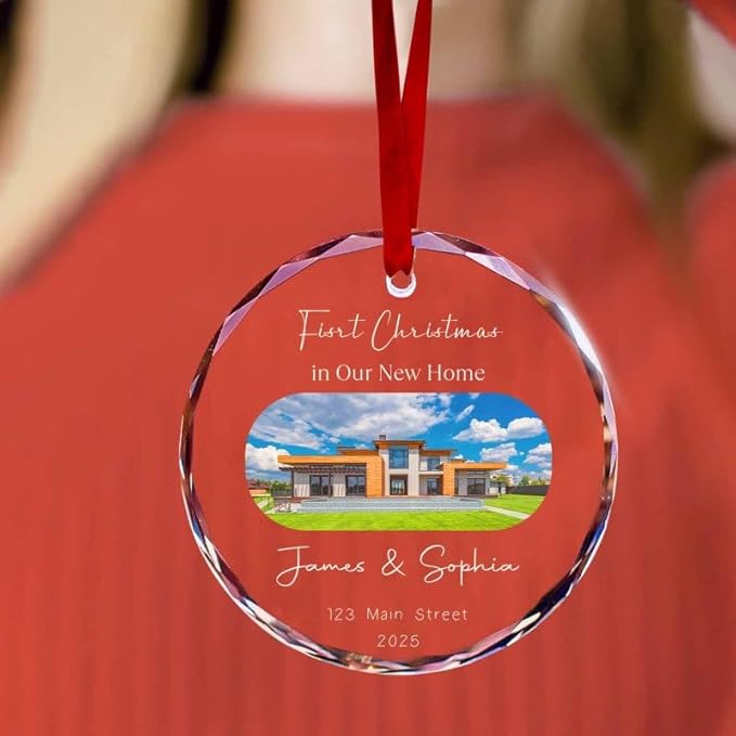 Personalized Round Christmas Crystal Glass Ornaments Custom 2025 Xmas Ornament for Christmas Tree Decor Customized First Christmas in New Home Tree Hanging