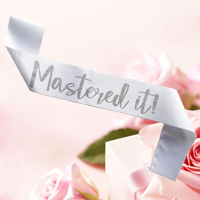 Graduation Mastered It Sash Class of 2025 Glitter Satin Sash for Masters Congrats Grad Decorations Grad Party Supplies,White Silver