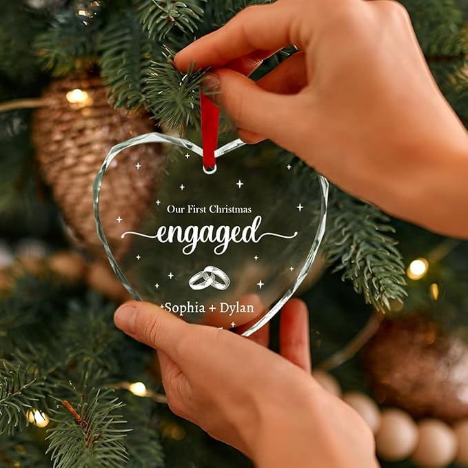 Personalized Crystal Glass Christmas Heart Ornaments Custom 2025 Name Ornament for Tree Decorations Customized First Christmas Engaged Tree Hanging Gifts for Lovers
