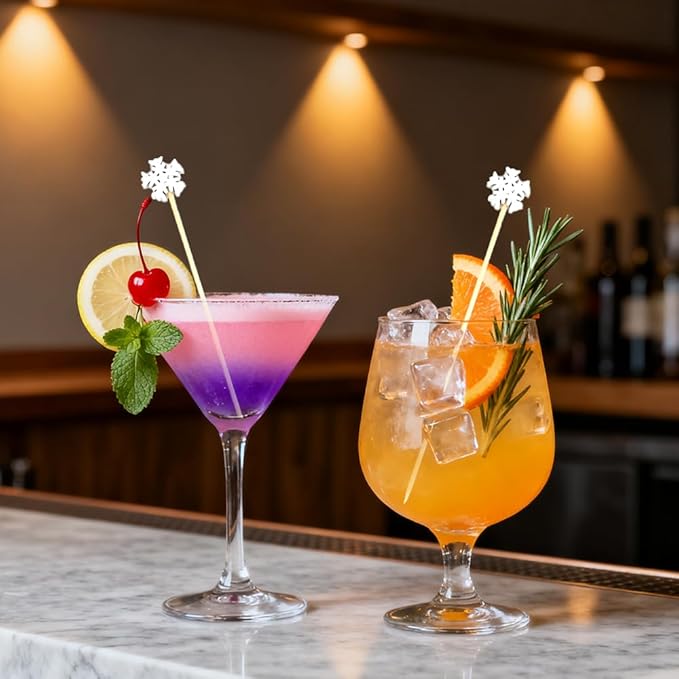 100pcs Snowflake Toothpicks For Appetizers Cocktail Skewers For Drinks Christmas Fruit Picks Snowflake Picks Cocktail Sticks For Garnish Fancy Toothpicks For Charcuterie Cocktail Party Supplies