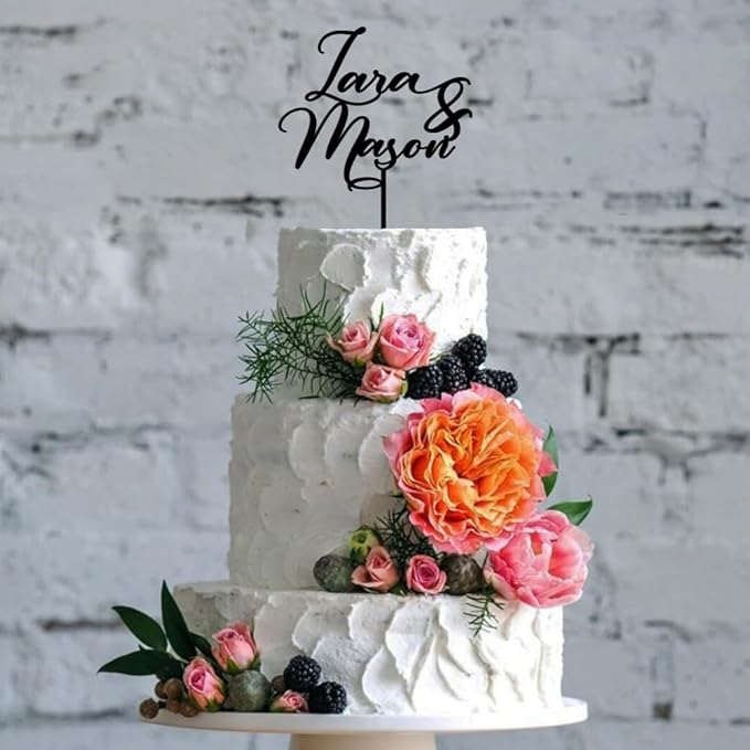 Personalized Wedding Cake Topper in Wood or Acrylic Custom Names of Bride and Groom Cake Topper Cake Decoration (Design 05)
