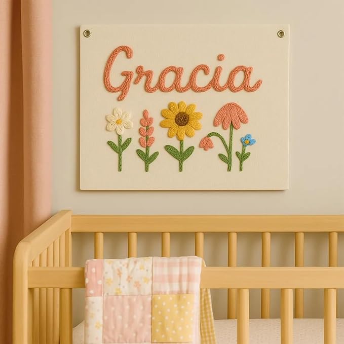 Personalized Name Hand Embroidered Banner Flag, Custom Baby Name Pennant Flowers Sign for Nursery, Customized Embroidered Canvas Flag for Birthday Gifts Kids Room Nursery Baby Shower Party Wall Decor