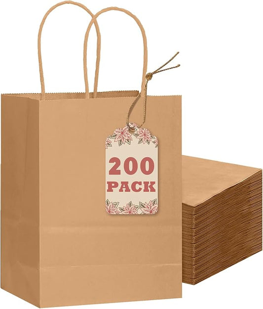 qiqee 200-Packs Brown Paper Gift Bags with Handles Bulk 8.3"x6"x3.15" Small Size Paper Bags Multiple Uses
