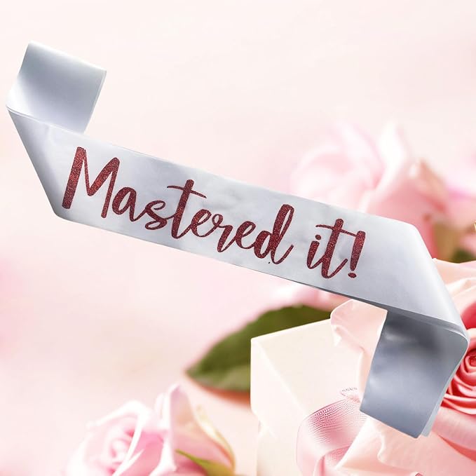 Graduation Mastered It Sash Class of 2025 Glitter Satin Sash for Masters Congrats Grad Decorations Grad Party Supplies,White Red
