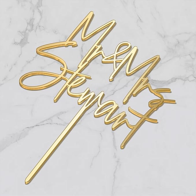 Personalized Mr & Mrs Wedding Cake Topper with Custom Bride and Groom's Last Name Cake Decoration in Acrylic