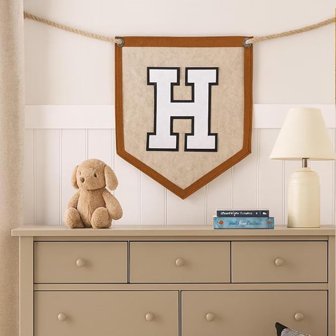 Personalized Name Pennant Flag, Handmade Custom Initial Felt Nursery Pennant for Boy Girl, Baby Name Banner Flag Wall Hanging for Toddler Bedroom Dorm Baby Shower Kids Room