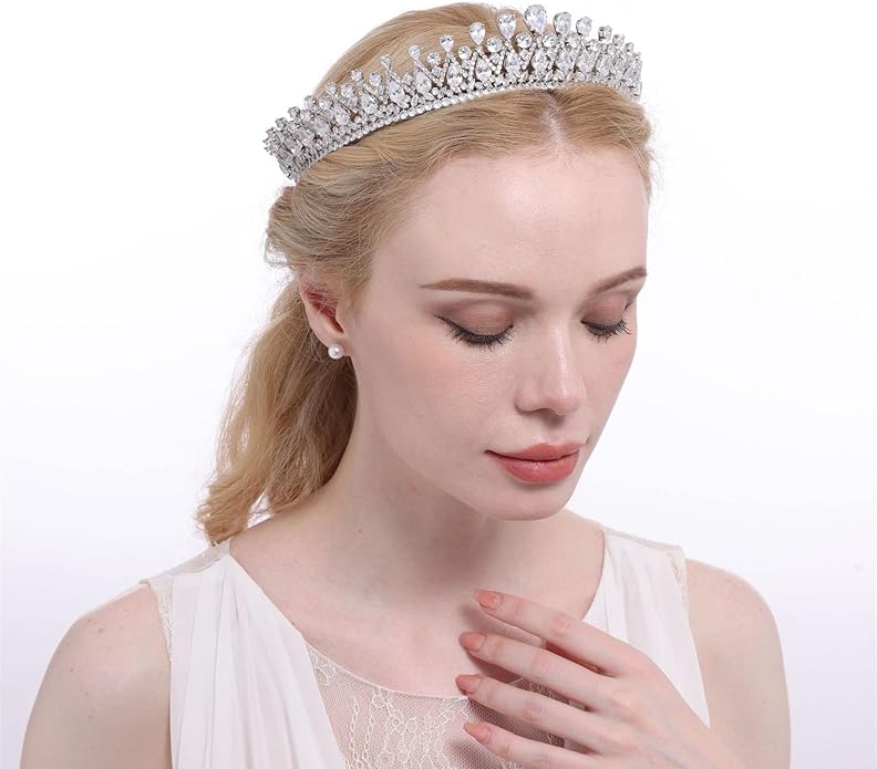 QXMYOO Vintage Women Wedding Tiaras Silver Cubic Zirconia Pageant Crowns Sweet 16 Birthday Prom Party Quinceanera Crowns Bridal Hair Accessories