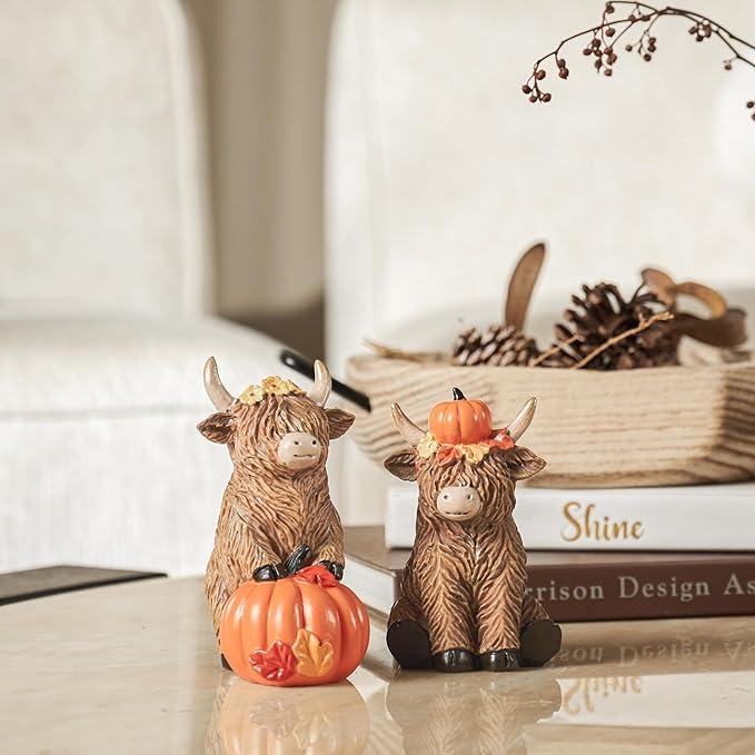 RM ROOMERS 2 PCS Highland Cow Figurines Fall Decor Thanksgiving – Resin Highland Cow Decorations for Home – Cute Cow Statues with Pumpkin & Flowers, Farmhouse Kitchen Autumn Table or Shelf Decor