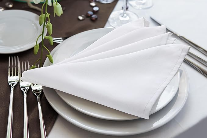 Utopia Home [24 Pack, White] Cloth Napkins 20x20 Inches, 100% Polyester Dinner Napkins with Hemmed Edges, Washable Napkins Ideal for Parties, Weddings and Dinners