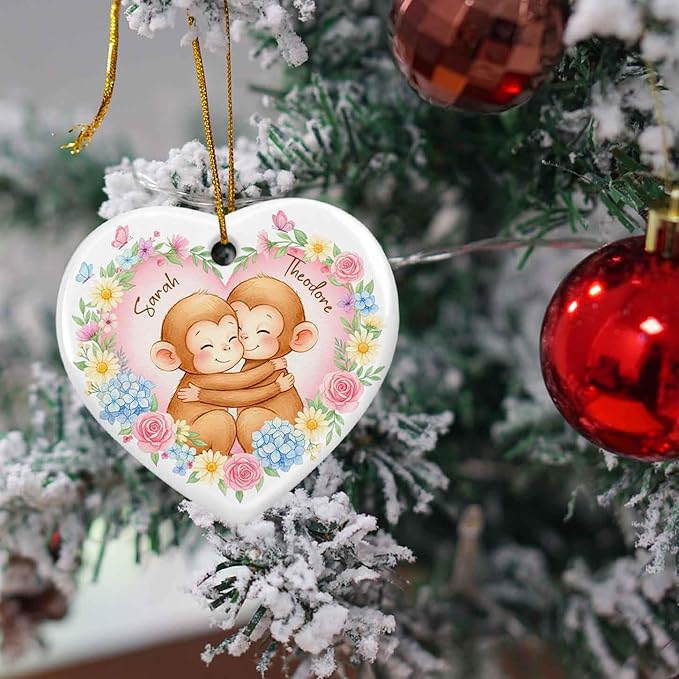2025 Monkey Ornament Christmas Decoration, Custom Monkey Couple Together Ceramic Ornament with Names, Monkeys Flowers Keepsake for Newlyweds Valentine, Personalized Husband Wife Xmas Ornaments