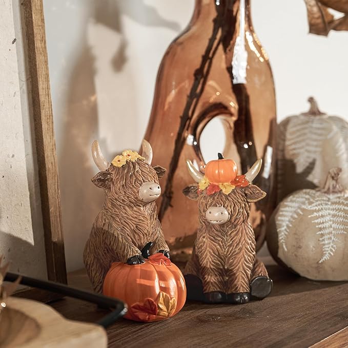 RM ROOMERS 2 PCS Highland Cow Figurines Fall Decor Thanksgiving – Resin Highland Cow Decorations for Home – Cute Cow Statues with Pumpkin & Flowers, Farmhouse Kitchen Autumn Table or Shelf Decor
