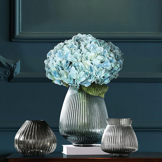 Kimura's Cabin 2Bouquets Fake Hydrangea Flowers Vintage Artificial Silk Flowers Bouquets 10Heads for Indoor Home Table Centerpieces Wedding Party Decoration (Light Blue, Pack of 2)