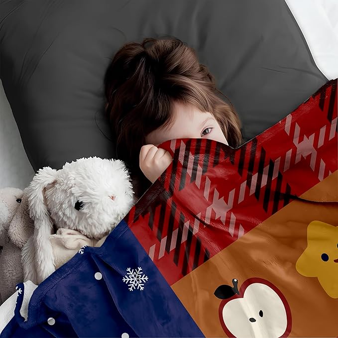 Christmas Fleece Throw Blanket – 300GSM Soft and Cozy Holiday Blanket for Sofa, Bed, Couch – Xmas Decorative Flannel Blanket, W50 x L70in