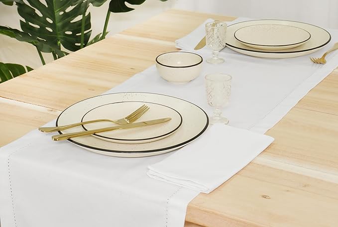 PurpleEssences Set of 6 Cloth Dinner Napkins 100% Cotton 18x18 Inch - Soft Durable Washable - Ideal for Farmhouse Party Fall Thanksgiving - Perfect Everyday Use Table Linen - White