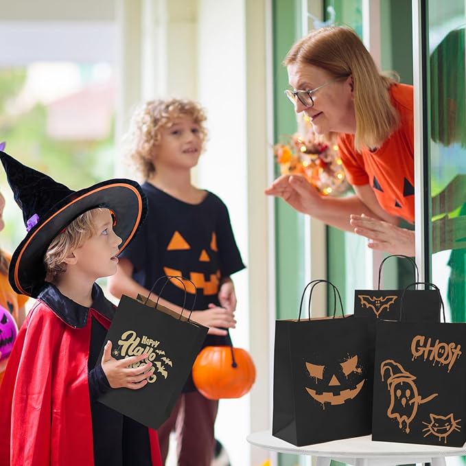 MESHA 8x4.25x10.5 Inch Black Kraft Paper Gift Bags with Handles, 50 Pack Recycled Reusable Shopping Bags Bulk for Craft Wedding Party Favors Retail Grocery Birthday Business