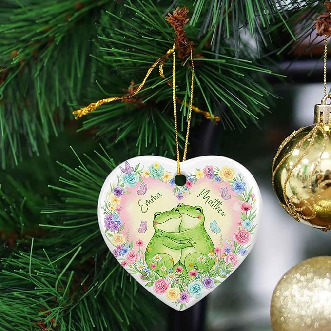 Personalized Frog Couple Christmas Ceramic Ornament, Couples Dating Ornament Xmas Tree Hanging, Wedding Married Ornaments Gift for Bride Groom Couples, Custom Names Frog Animal Keepsake Xmas 2025