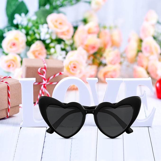 12 Pack Bachelorette Sunglasses Heart Shaped Sunglasses Vintage Heart Glasses for Women Wedding Party Decor