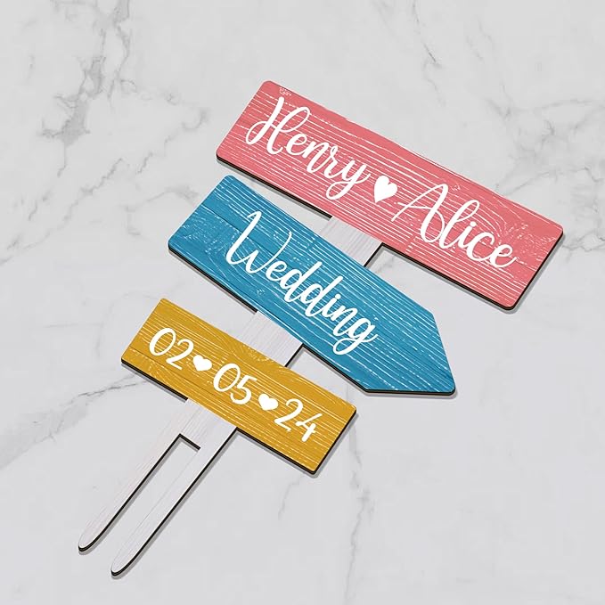 Personalized Rustic Wedding Cake Topper in Wood Custom Bride & Groom Names Initials Wedding Date Cake Decoration (Candy)