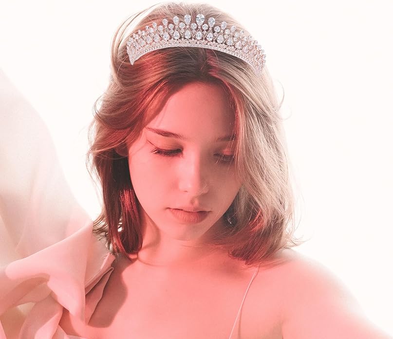 QXMYOO Vintage Women Wedding Tiaras Silver Cubic Zirconia Pageant Crowns Sweet 16 Birthday Prom Party Quinceanera Crowns Bridal Hair Accessories