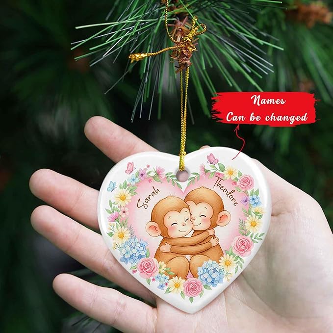 2025 Monkey Ornament Christmas Decoration, Custom Monkey Couple Together Ceramic Ornament with Names, Monkeys Flowers Keepsake for Newlyweds Valentine, Personalized Husband Wife Xmas Ornaments