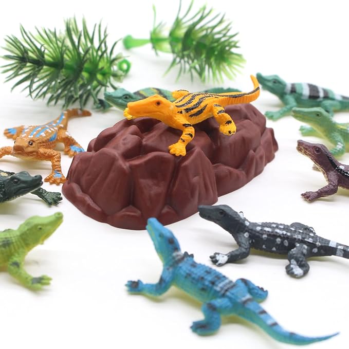 SmilerSmile Animal Assorted Mini Plastic Figures Toy Set, Educational Party Cake Topper, Goody Bag Filler (12pcs Aligator)