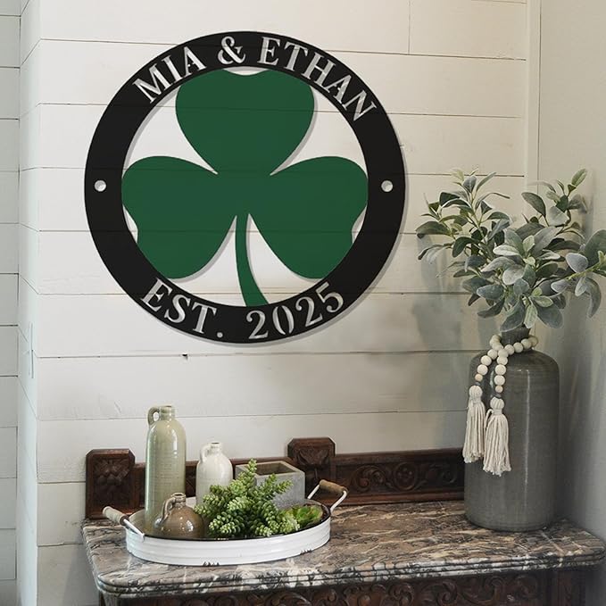 Personalized St. Patrick's Day Shamrock Metal Sign – Custom Lucky Irish Door Wreath, LED Wall Art, Festive Decoration for Home, Front Door, and Holiday Celebrations Gifts for Family Lover Dad Grandpa