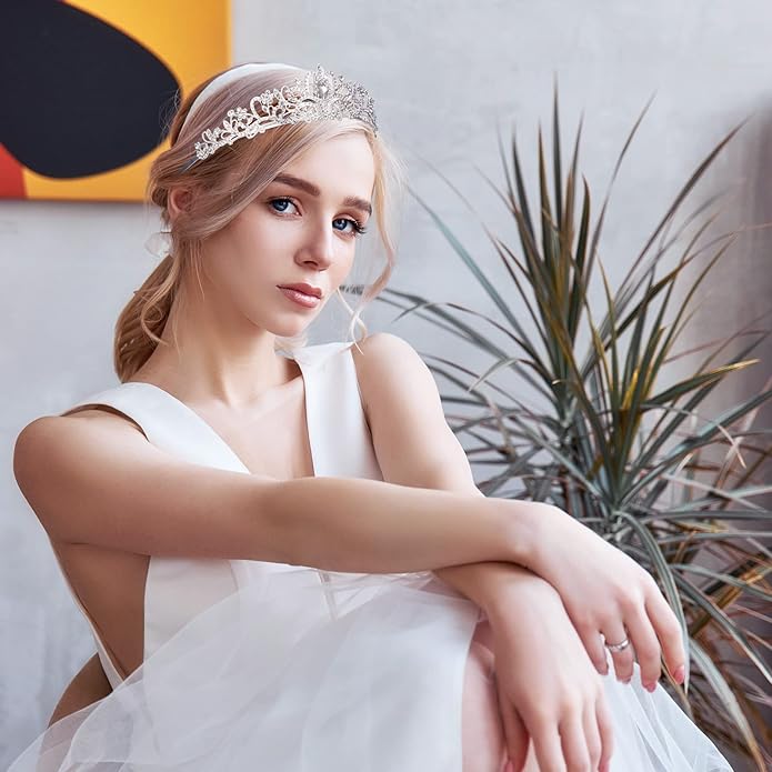 8 Pieces Silver Princess Tiaras for Girls Crystal Princess Crowns for Women Elegant Tiaras with Combs Birthday Crown Bride Headbands Bridal Wedding Prom Birthday Party Cosplay Hair Accessories