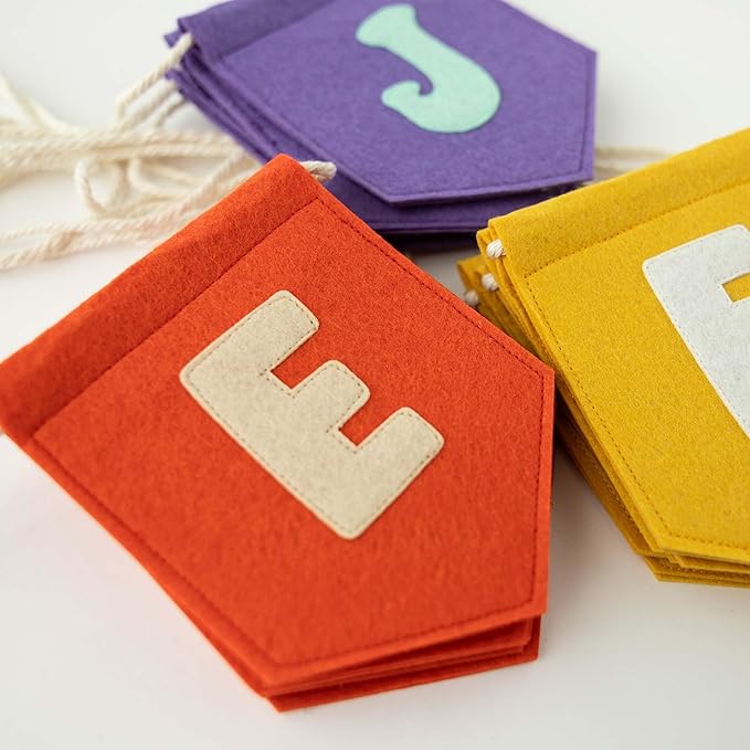 Personalized Premium Handmade Name Felt Bunting Banner for Nursery, Playroom, Special Occasion, Charming Wall Decoration, Customizable Choice of Colors and Letters, Meticulously Sewn