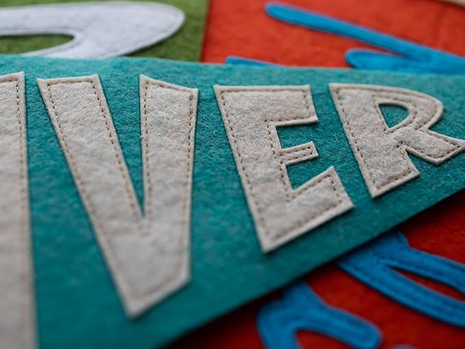 Personalized Name Pennant for Nursery Room Decor, Baby Boy Girl Name Nursery Flag, Baby Name Banner Flag Wall Hanging， Specify The Colour by Yourself