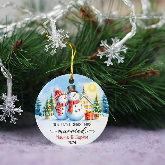 Personalized Our First Christmas Married Ornament 2025 - Custom Year & Names Couple Snowman Wedding Gift for Newlywed Husband Wife - Mr & Mrs Just Married Xmas Tree Decor