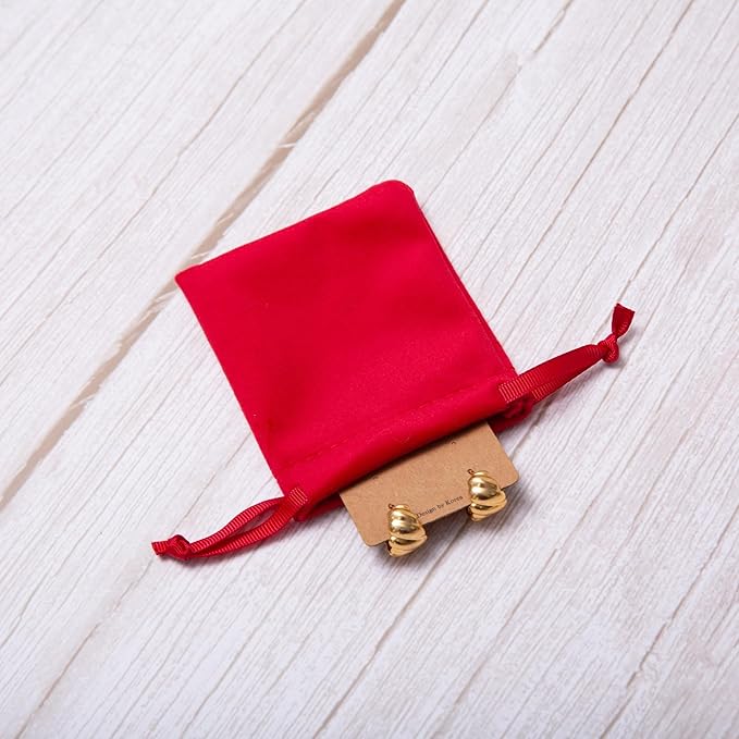 12pcs Red Velvet Drawstring Bags 3x4 inches Small Velvet Cloth Gift Bags Jewelry Pouches for Bracelet Storage Wedding Party Favor Christmas