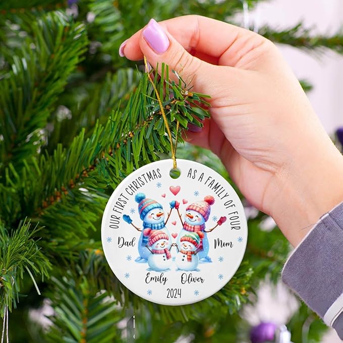 Our First Christmas as A Family of Four Ornament, Personalized Family of 4 Snowman Ceramic Ornament Xmas 2025, 1st Xmas as Family of 4 Snowman Keepsake Gifts, Custom Names Snowman Family Ornament