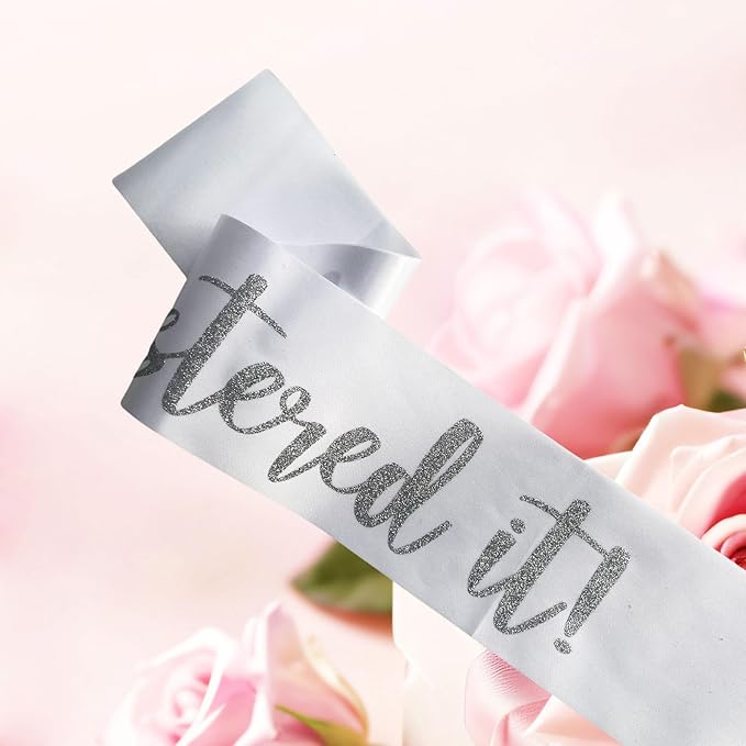 Graduation Mastered It Sash Class of 2025 Glitter Satin Sash for Masters Congrats Grad Decorations Grad Party Supplies,White Silver