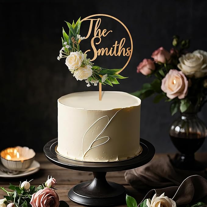 3D Flowers Wedding Cake Topper Custom Last Name Wedding Cake Decoration in Wood with 3D Artificial Roses (Oak)