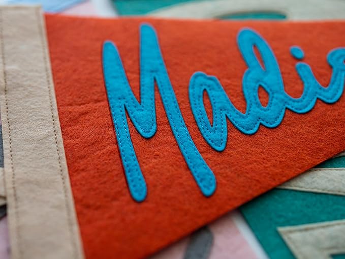 Personalized Name Pennant for Nursery Room Decor, Baby Boy Girl Name Nursery Flag, Baby Name Banner Flag Wall Hanging， Specify The Colour by Yourself