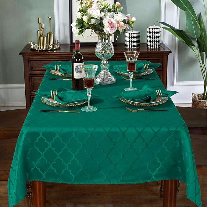 SASTYBALE Christmas Cloth Napkins 20 x 20 Inch, Flower Pattern 4 Pieces Solid Washable Comfortable Napkins for or Xmas Holiday Party Decor (Green, 20” X 20” Napkin)