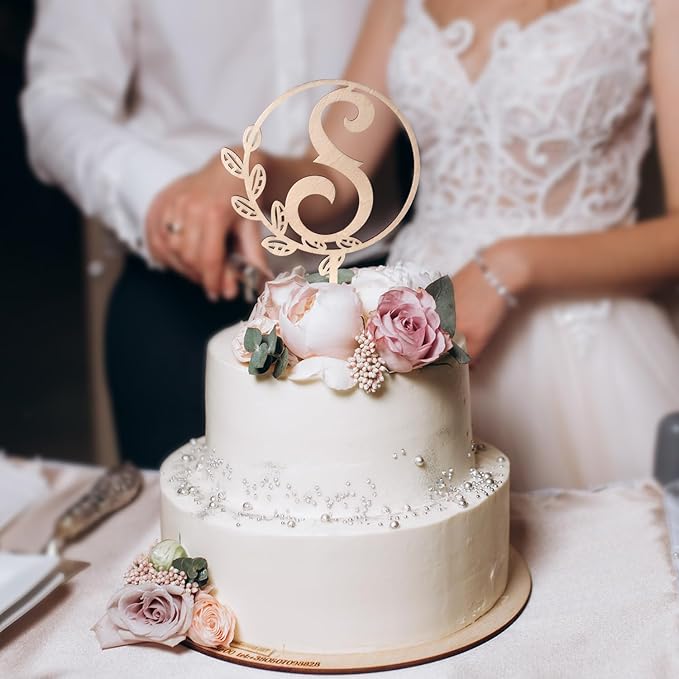 LINGTEER Personalized Inital Letter S Wooden Cake Topper Perfect for Birthday Rustic Wedding Anniversary Party Keepsake Decoration