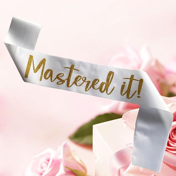 Graduation Mastered It Sash Class of 2025 Glitter Satin Sash for Masters Congrats Grad Decorations Grad Party Supplies,White Gold