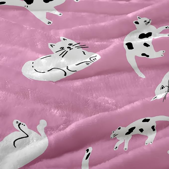 Cat Lover Flannel Blanket – 300GSM Soft Fleece Throw, Single-Sided Printed Cute Cat Design, Cozy & Lightweight for Sofa, Bed, Travel, Kids & Pets – Pink Kitty Theme Blanket