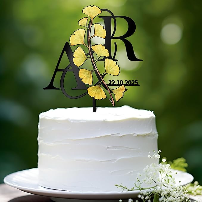 Personalized Fall Wedding Cake Topper in Acrylic Custom Bride and Groom Initial Cake Topper Wedding Date Cake Decoration (Gingko leaves)
