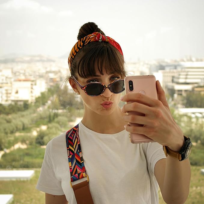 GRFISIA Retro Oval Sunglasses Womens Small Trendy Sun Glasses Sunnies UV400 Protection