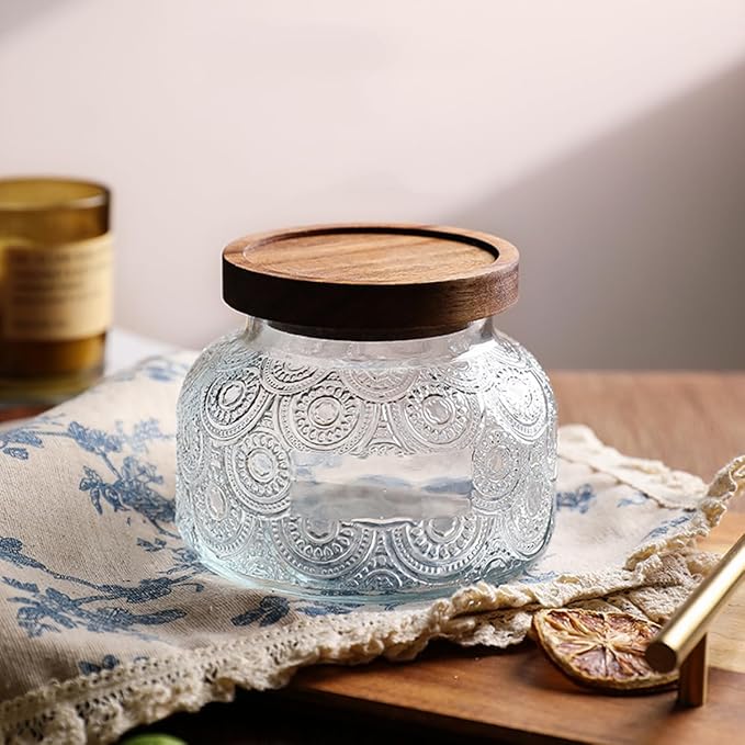 ANSQU Vintage Glass Storage Jar, 25.4 FL OZ Food Storage Jar with Solid Wooden Lid, Tea Bag Organiser for Home Kitchen Decor, Holds Oats, Jam, Coffee, Candy, Biscuits and Sugar (Round Flower)