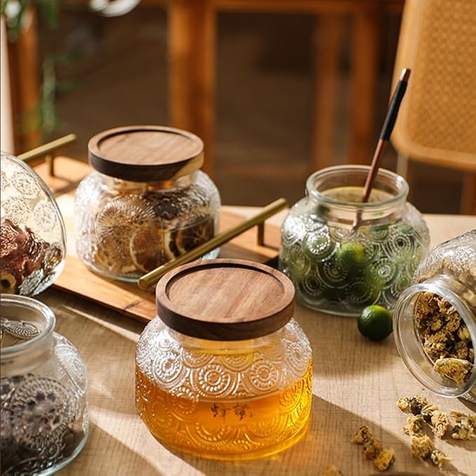 ANSQU Vintage Glass Storage Jar, 25.4 FL OZ Food Storage Jar with Solid Wooden Lid, Tea Bag Organiser for Home Kitchen Decor, Holds Oats, Jam, Coffee, Candy, Biscuits and Sugar (Round Flower)