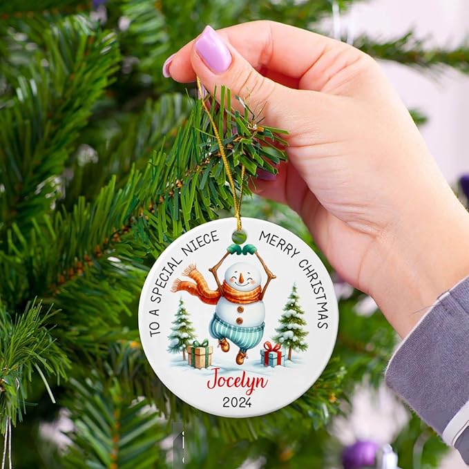 Personalized Niece Snowman Ceramic Ornament Christmas with Name, to a Very Special Niece Merry Christmas Customized Ornament, Special Niece Snowman Xmas Tree Keepsake Ornament Gifts from Auntie Uncle