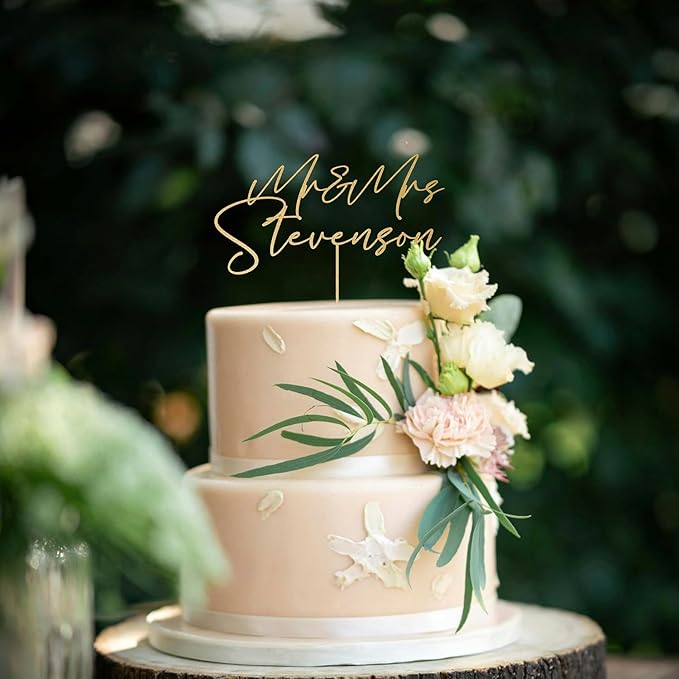 Wedding Cake Toppers, Wedding Cake Toppers Bride and Groom, Custom Cake Topper, Customize Your Own Anniversary Mr and Mrs (Cake Topper Design 4)