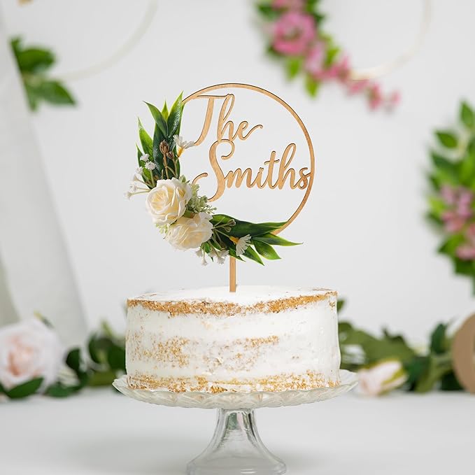 3D Flowers Wedding Cake Topper Custom Last Name Wedding Cake Decoration in Wood with 3D Artificial Roses (Oak)