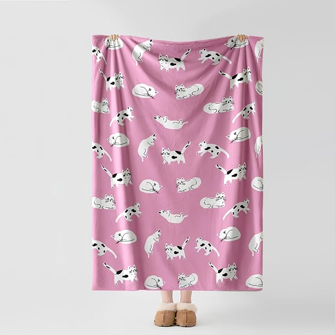 Cat Lover Flannel Blanket – 300GSM Soft Fleece Throw, Single-Sided Printed Cute Cat Design, Cozy & Lightweight for Sofa, Bed, Travel, Kids & Pets – Pink Kitty Theme Blanket